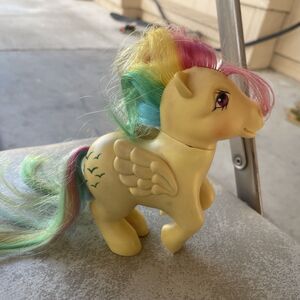 Vintage 1983 My Little Pony G1 Skydancer Yellow Rainbow Birds Pegasus Wings